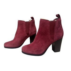 NEW Michael Kors Booties Size 6 • Burgundy Suede Block Heel Ankle Boots